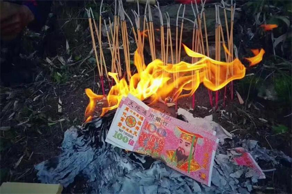 夢見陰幣有什麼意義嗎_周公解夢