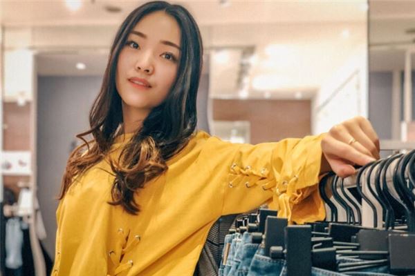 做夢試衣服什麼意思啊_周公解夢