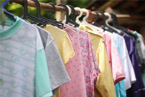 夢到了哂衣服是啥意思_周公解夢