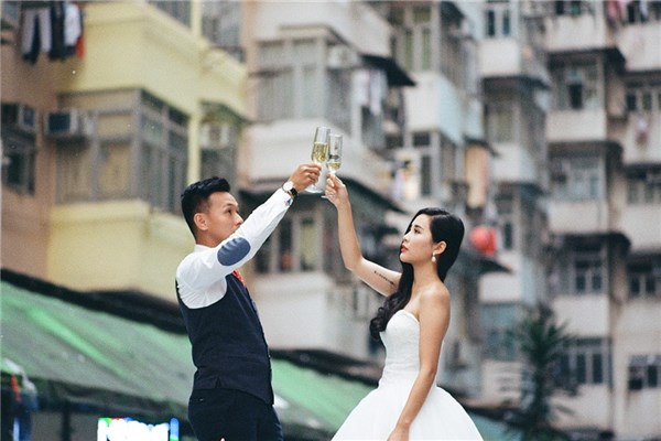 夢到了老婆約會是啥預兆_周公解夢