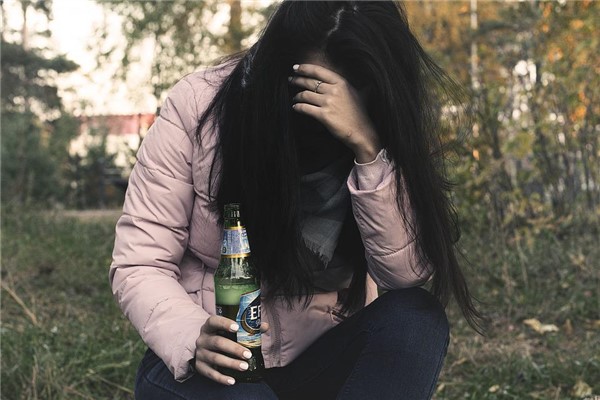 夢見孕婦喝酒啥意思_周公解夢