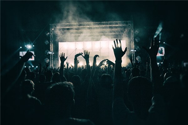 夢到跳舞唱歌是什麼徵兆_周公解夢