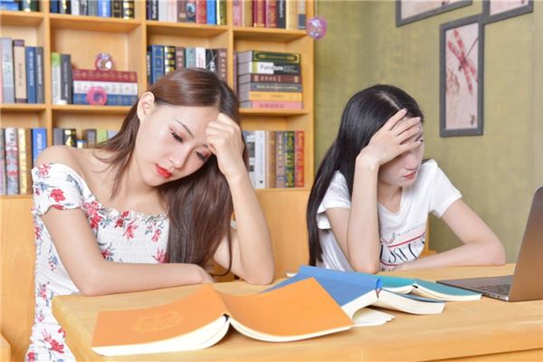 夢到和好朋友吵架_周公解夢