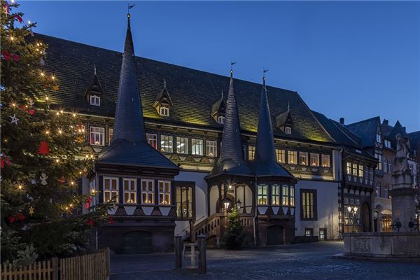 夢到了村委會是什麼兆頭_周公解夢