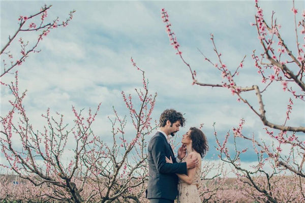 夢到和妻子同房代表著什麼_周公解夢