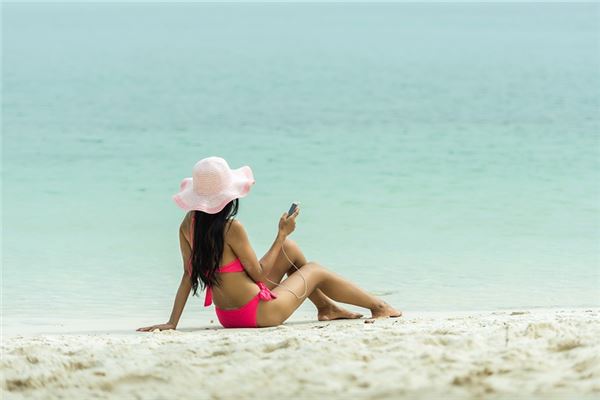 夢見接到熟人電話_周公解夢