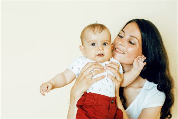 夢見閨蜜生男孩子_周公解夢