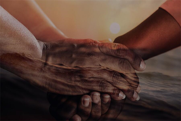 夢到和死人握手預示什麼_周公解夢