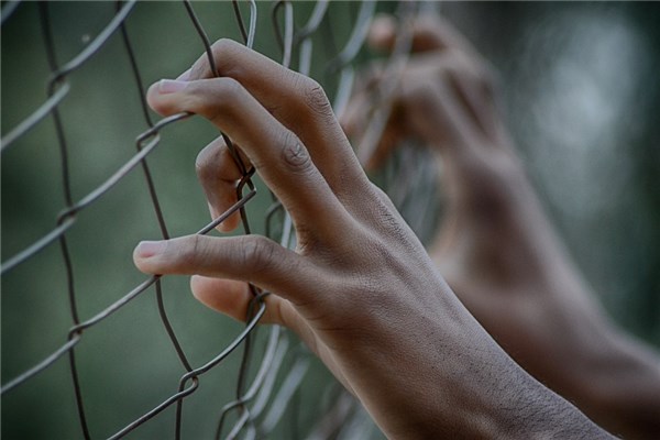 夢到了自己越獄會有什麼預兆_周公解夢