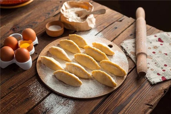 夢見包餃子是什麼意思周公解夢_周公解夢