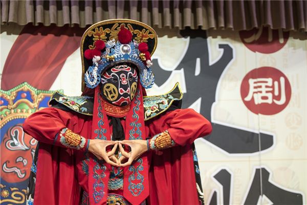 夢見戲班預示了什麼_周公解夢