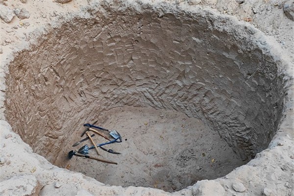 夢到了自己挖坑意味著什麼_周公解夢