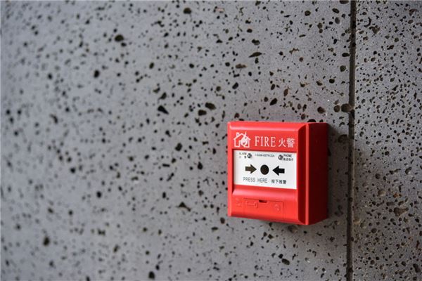 夢見報警是什麼意思_周公解夢