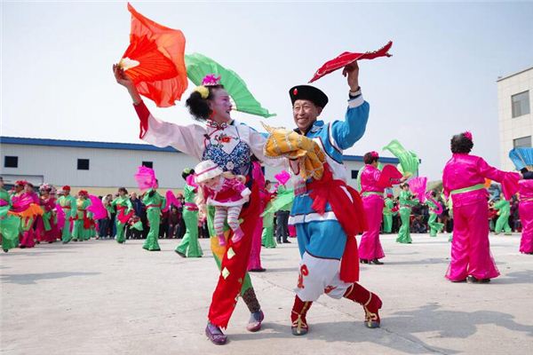 已婚女人夢見扭秧歌_周公解夢