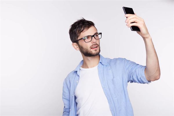 屬鼠人明年運勢_十二生肖