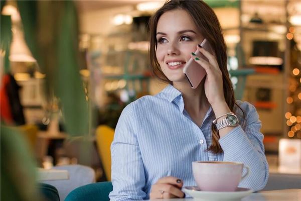 女人夢見接電話_周公解夢