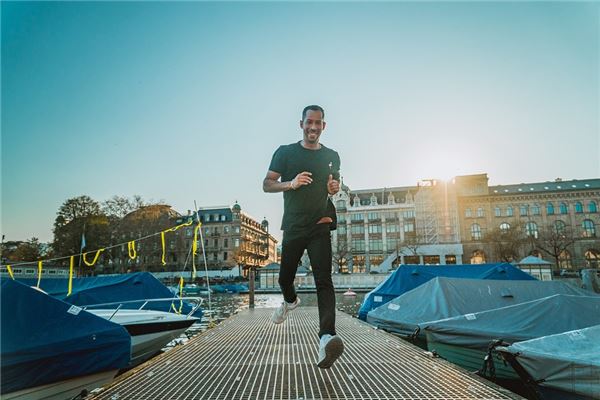 夢到了自己一直跑意味著什麼_周公解夢