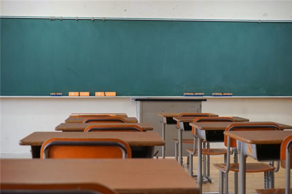 夢見找不到教室_周公解夢