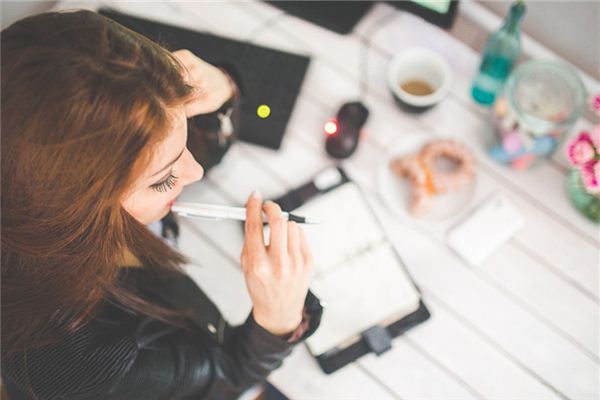 女人夢到打工_周公解夢