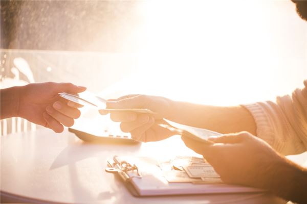 夢見花錢多了很心疼_周公解夢