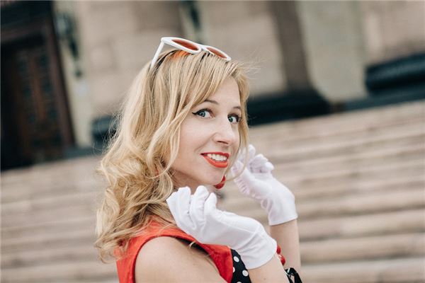 夢裡掉牙齒代表什麼_周公解夢