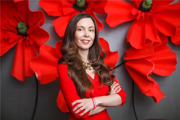 夢到紅色外套是啥意思_周公解夢