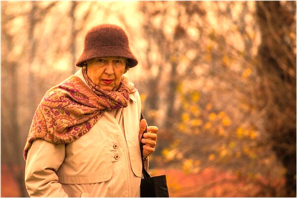 夢見紅眼睛的神秘黑衣人預示什麼_周公解夢官網