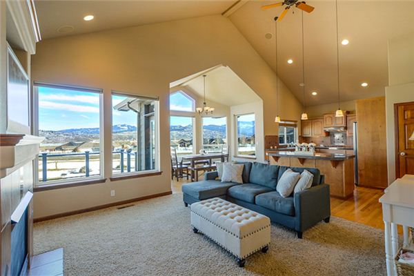 夢見換住房_周公解夢