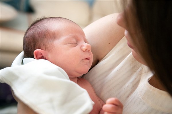 夢到了孕婦別人生兒子是什麼意思？_周公解夢