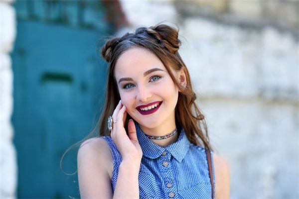 雞年的本命年是哪年_十二生肖