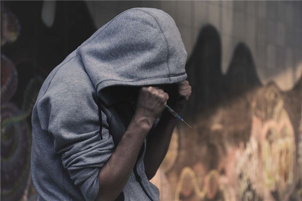 夢到了毒犯是什麼預兆？_周公解夢