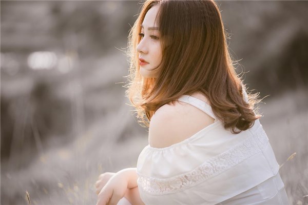 夢見自己把頭髮剪短了是什麼意思_周公解夢