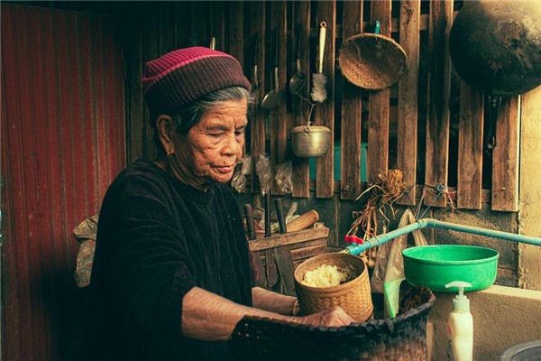 夢見母親意外去世有什麼說法_周公解夢