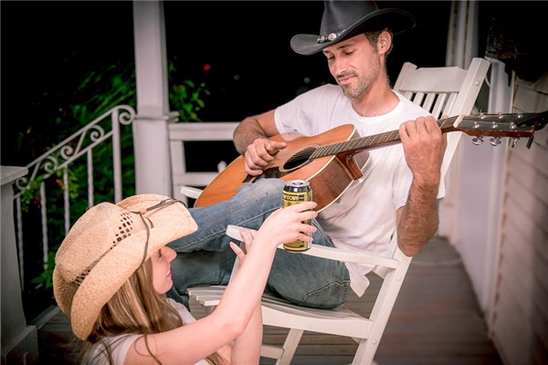夢到女人自己出軌預兆了什麼嗎_周公解夢