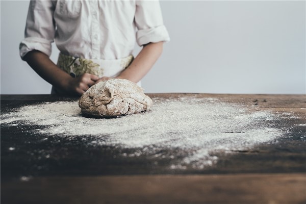 夢見手擀麵有什麼含義_周公解夢