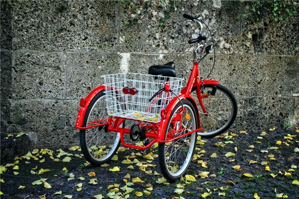 夢見三輪車_周公解夢