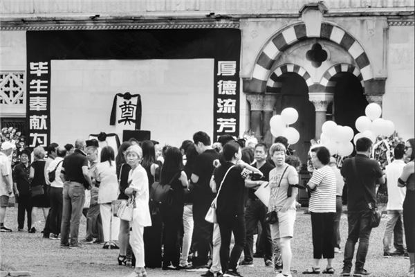 夢見靈堂_周公解夢