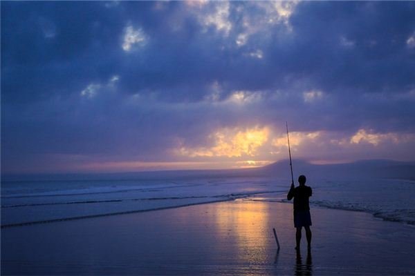 夢見釣魚魚竿斷了_周公解夢
