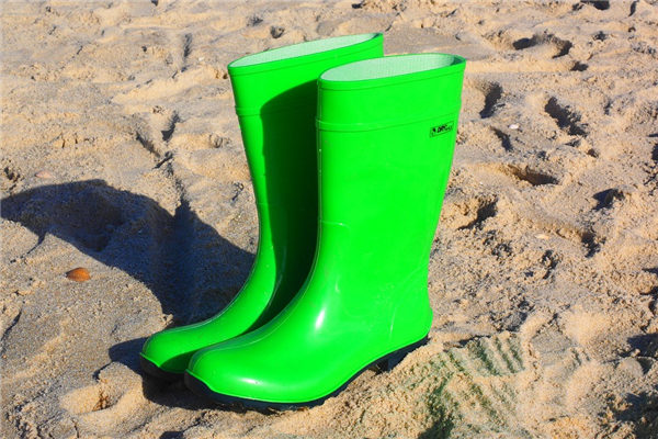 夢見雨鞋_周公解夢