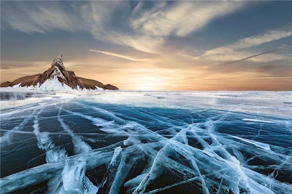夢見凍冰預示了什麼_周公解夢