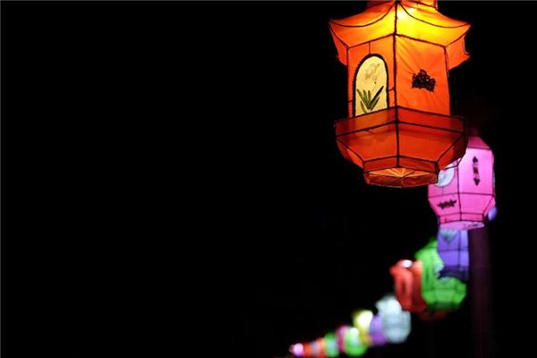 夢見紅燈籠是什麼意思_周公解夢