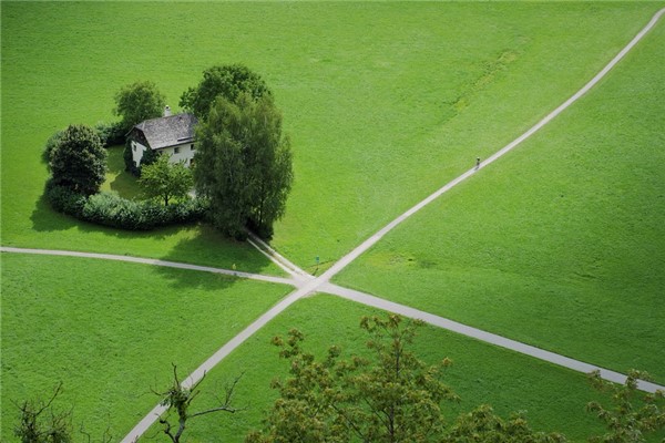 夢到叉路口是什麼徵兆_周公解夢