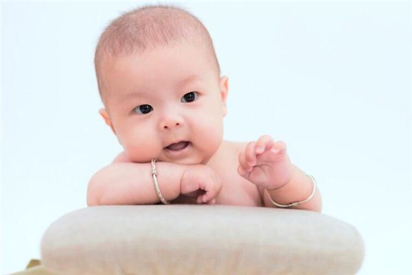 夢到小嬰兒開口說話了_周公解夢