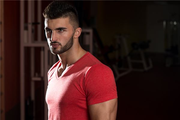 周公解夢鼻樑中間跳_周公解夢