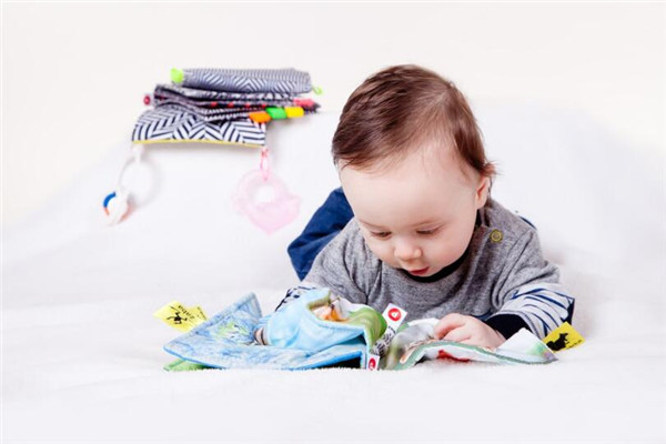 夢見帶小孩是什麼意思_周公解夢