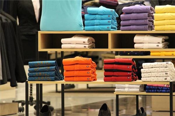 夢見一堆新衣服_周公解夢