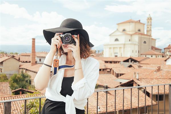 夢見自己去了國外_周公解夢