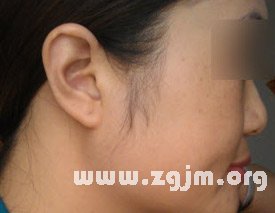 耳朵肉多、輪廓清晰的女孩婚姻分析