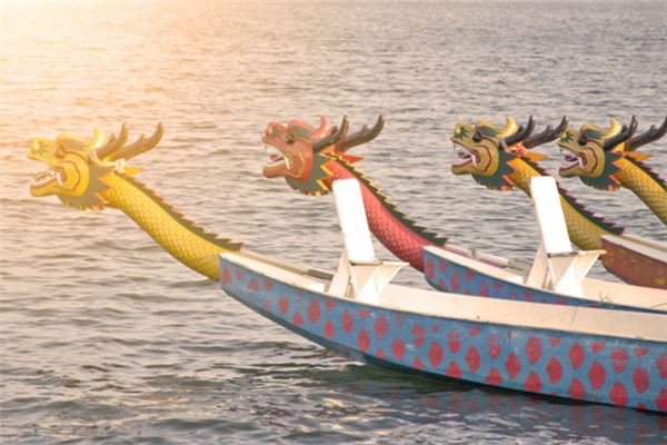 屬龍今年財運如何_十二生肖
