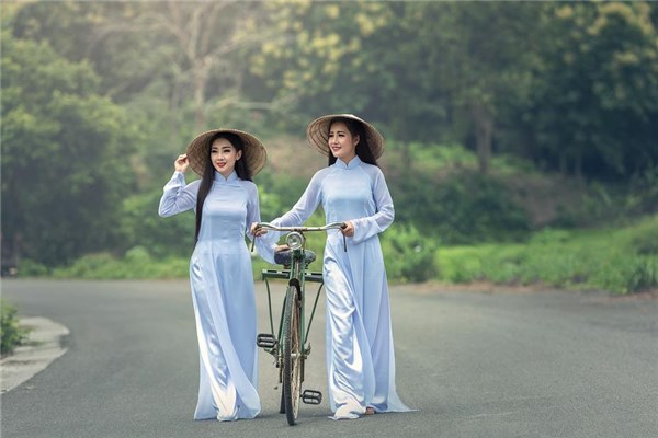 夢到親近預示著什麼_周公解夢